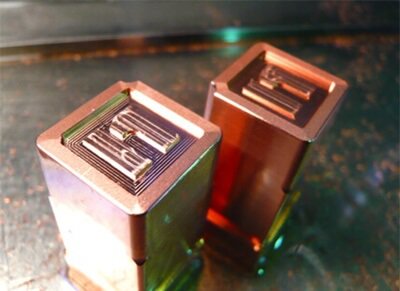 放電加工 | 熱硬化性CFRP切削/成形/開発の有限会社ヒロセ金型 Carbon